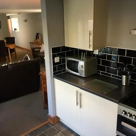 Remarkable 2-Bed Apartment In Norfolk Broads Norwich Exterior photo