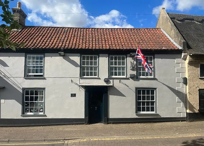 Remarkable 2-Bed Apartment In Norfolk Broads